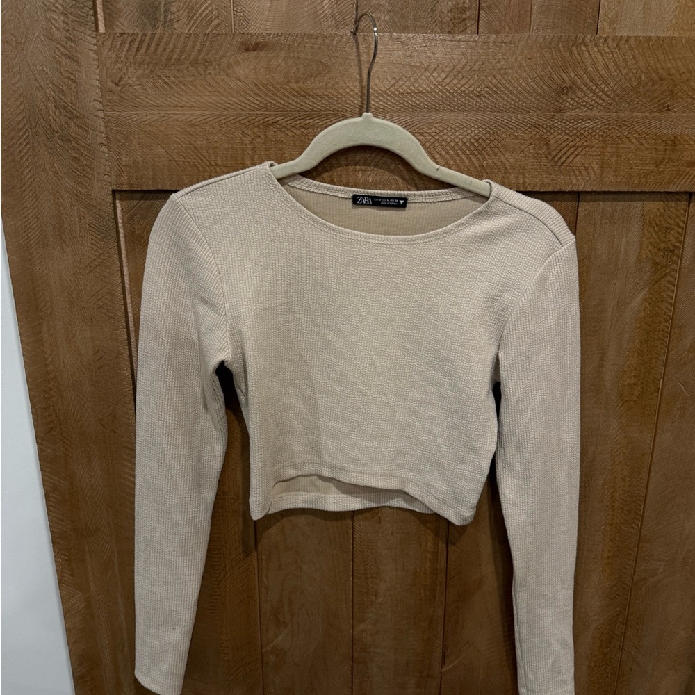 Zara Beige Long Sleeve Crop Top